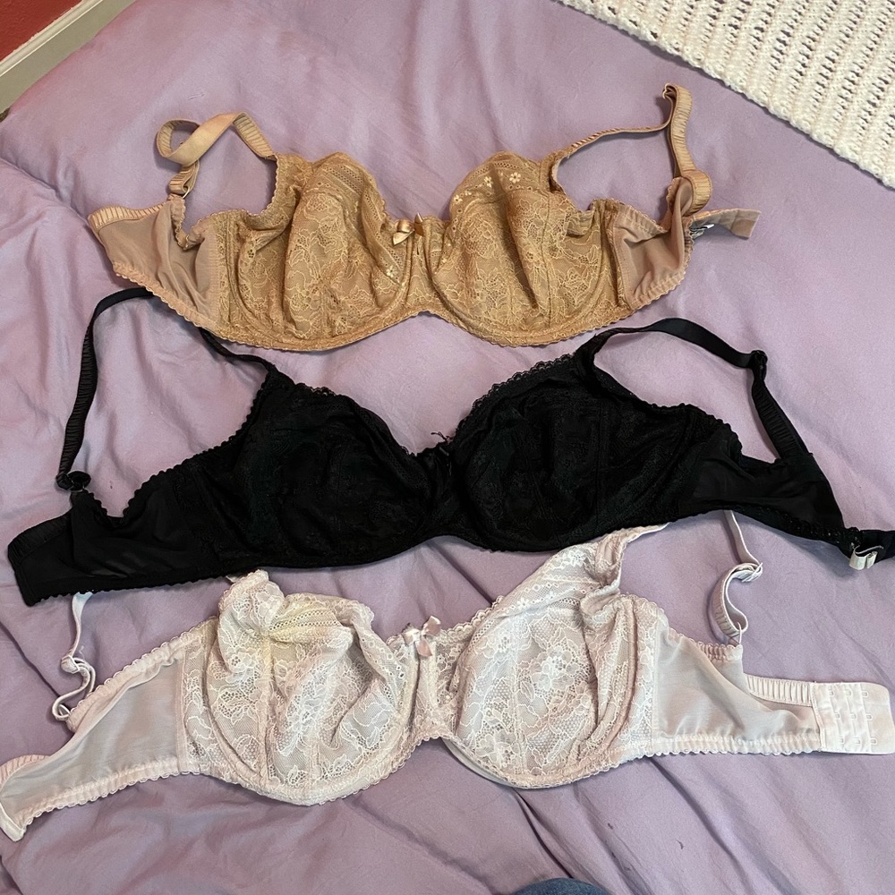 Set of 3 Pour Moi unlined lace bras
